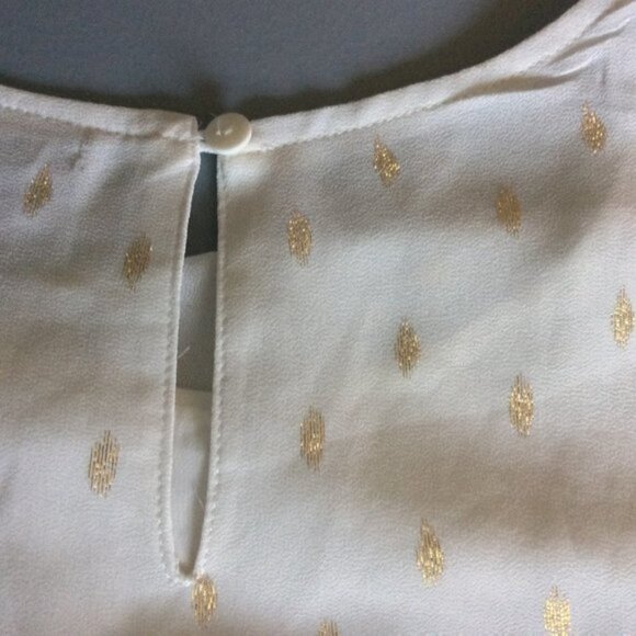 Sincerely, Jules Lightweight Pull-Over Blouse with Long Sleeve, White with Gold - Picture 2 of 5